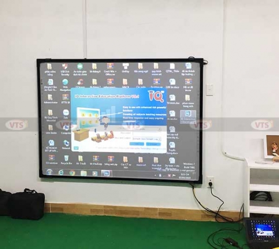 Bảng tương tác thông minh IQBoard DVT 92 inch